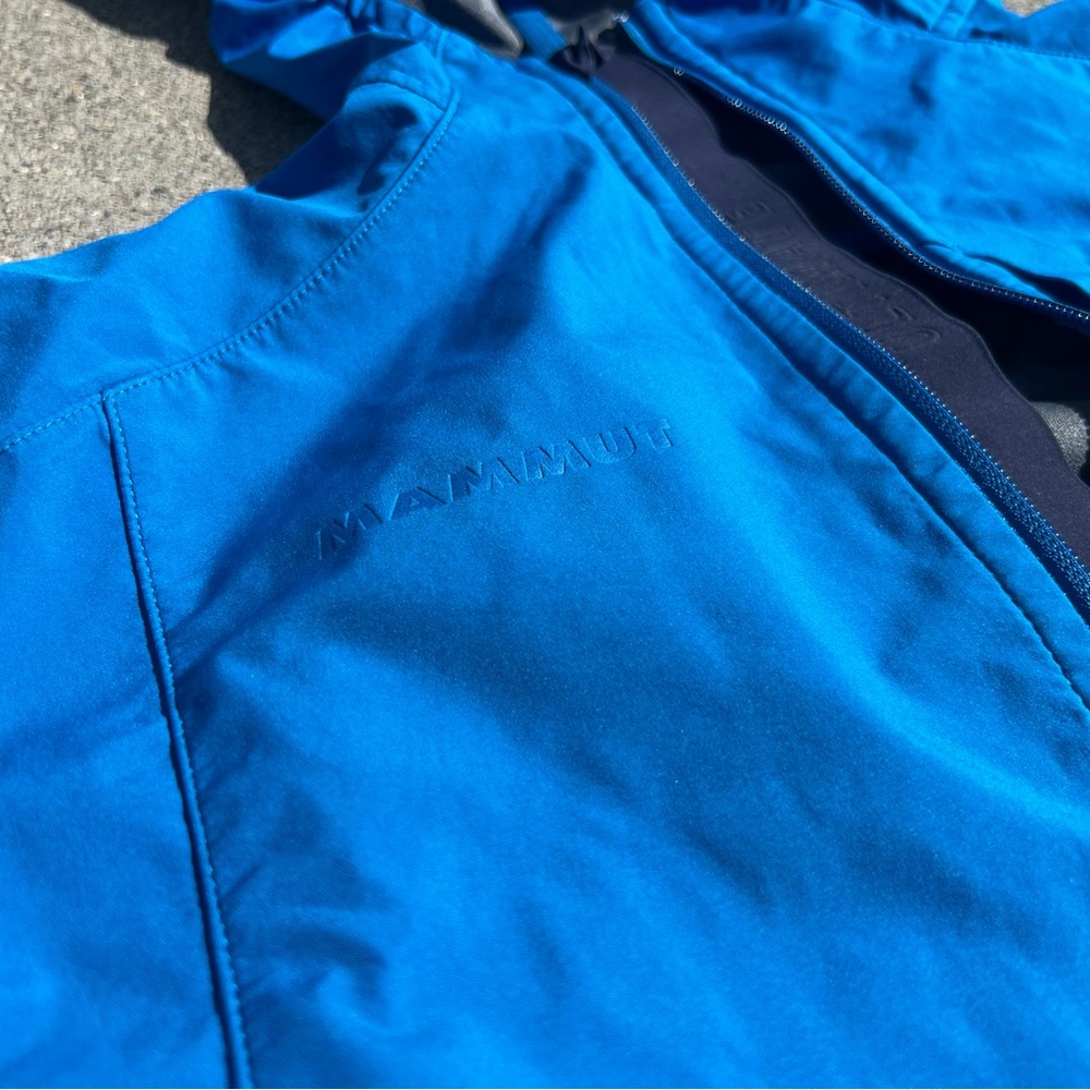 Mammut Blue Softshell Jacket - Picture 9 of 10
